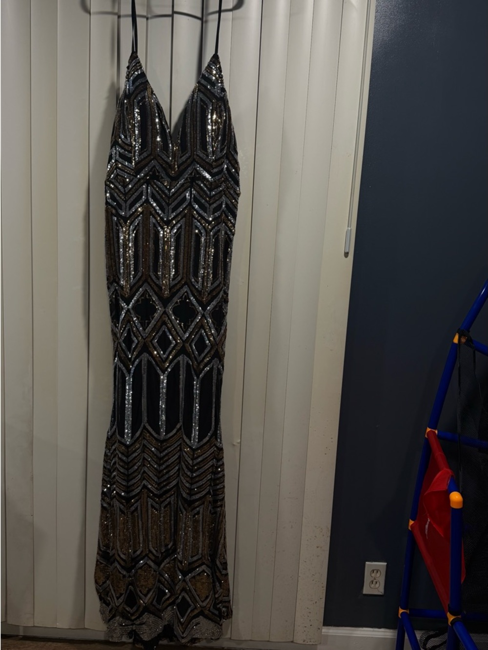 Sequin Geometric Black & Gold Evening Dress